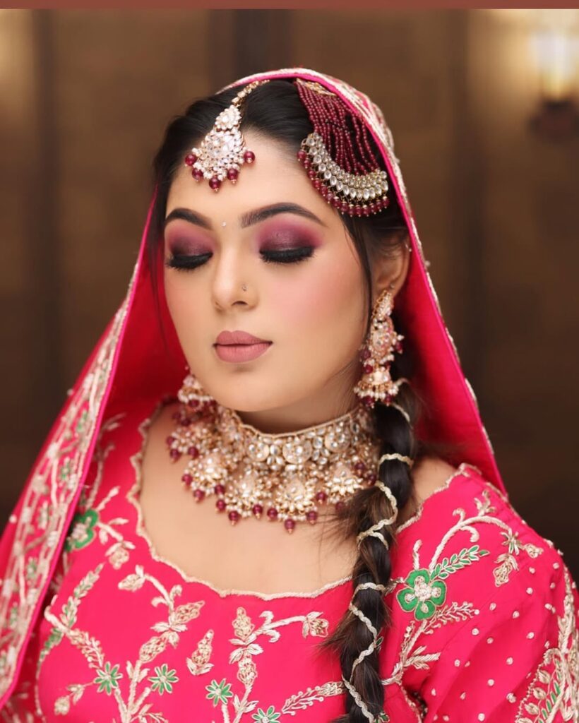 Makeup artist in Bathinda