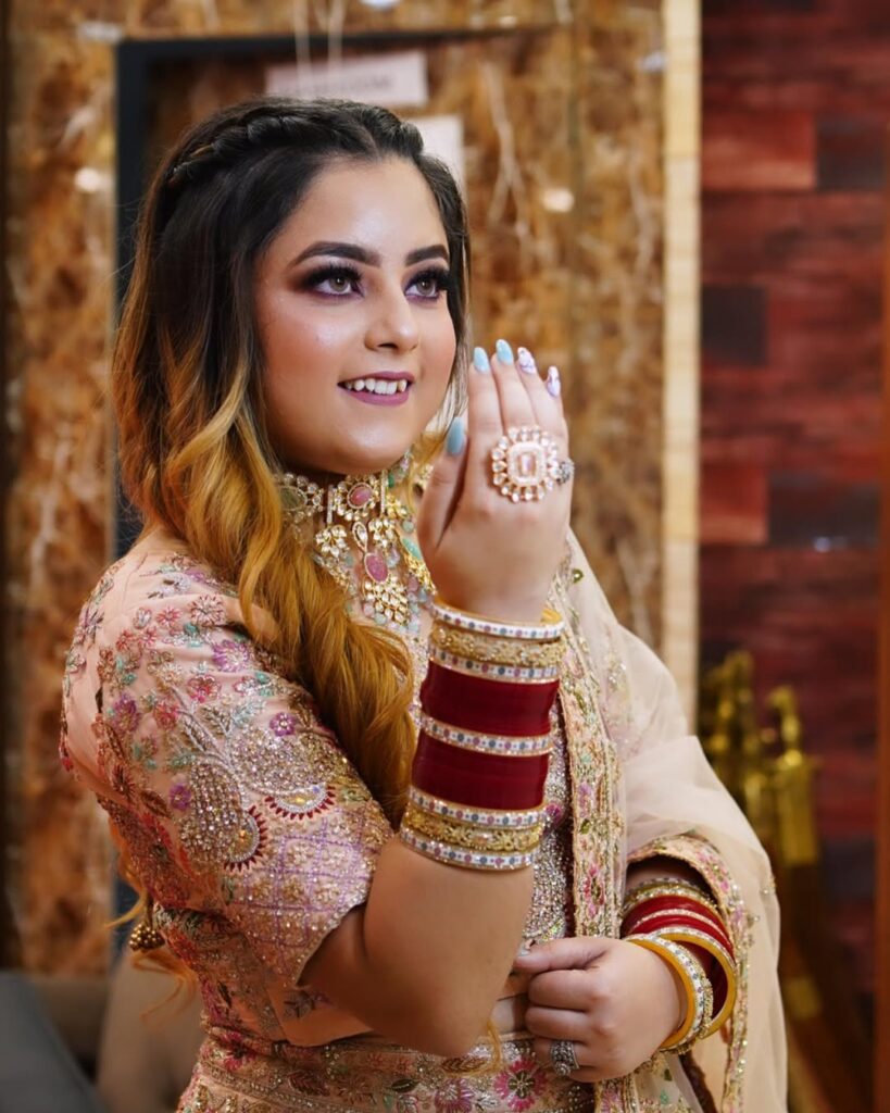 Makeup artist in Bathinda