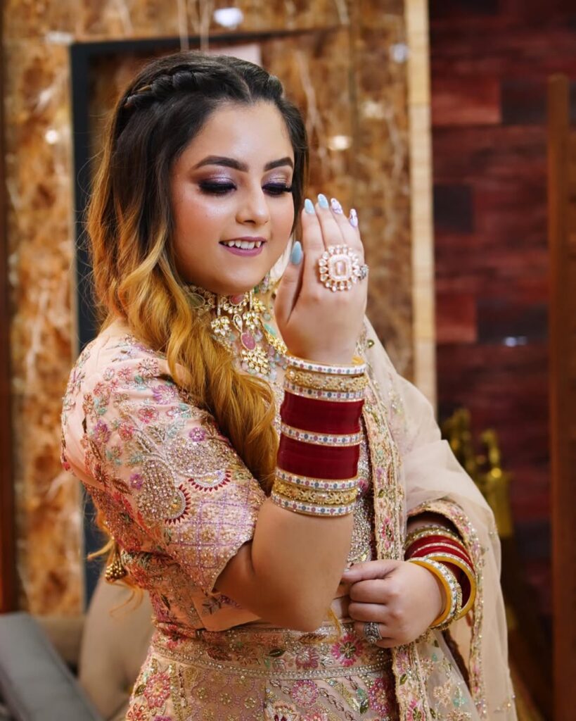 Makeup artist in Bathinda