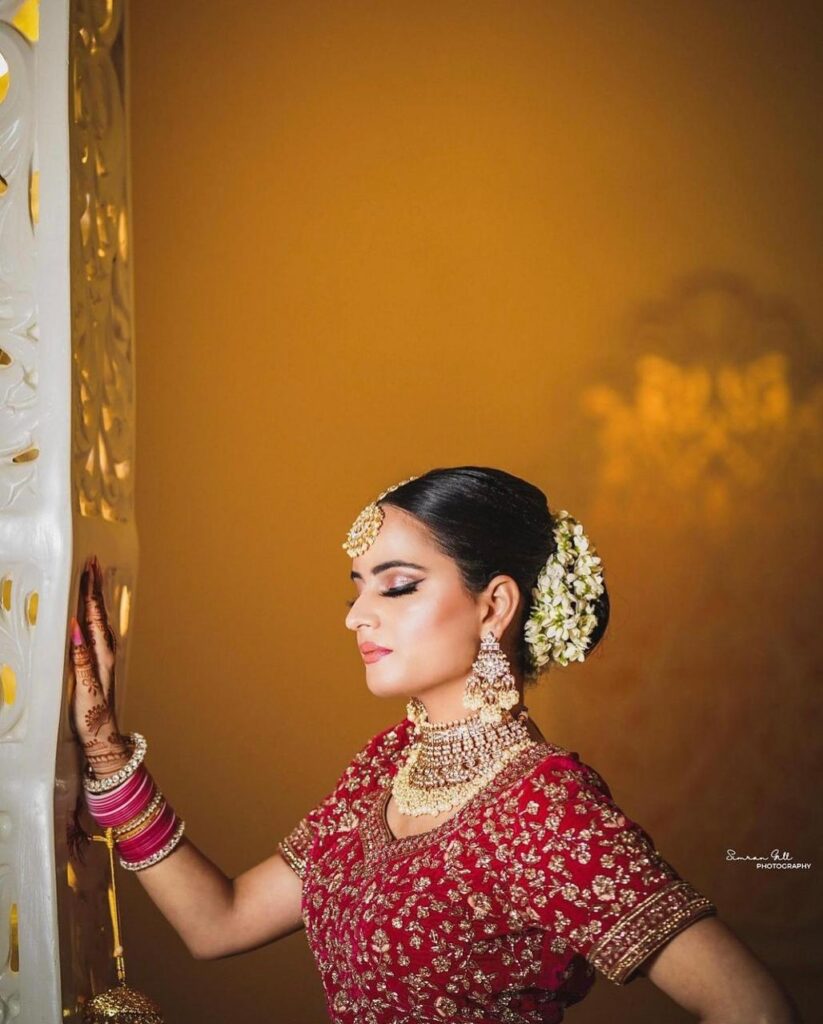 Makeup artist in Moga