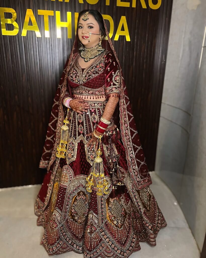Makeup artist in Bathinda