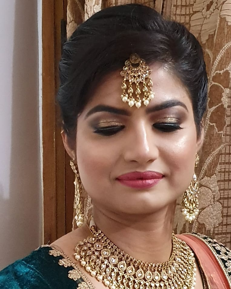 Best makeup artist in Hoshiarpur