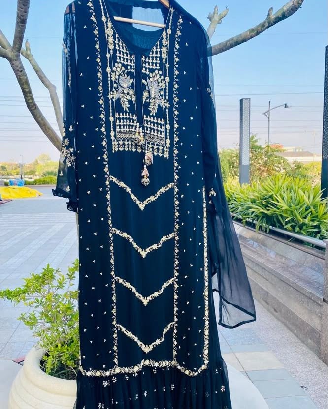 The Spring Summer 2022 collection is all about Color Pops and Pastel Florals in contemporary s