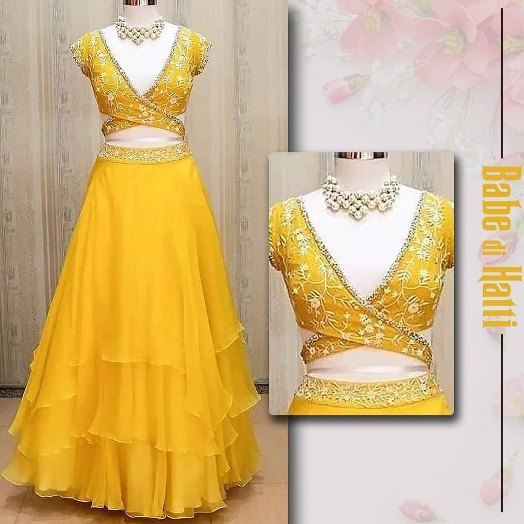 𝗦𝗽𝗲𝗰𝗶𝗮𝗹 𝗦𝘂𝗺𝗺𝗲𝗿 𝗦𝗲𝗮𝘀𝗼𝗻!!!#designerdress Browse Exclusive Designer wedding outf